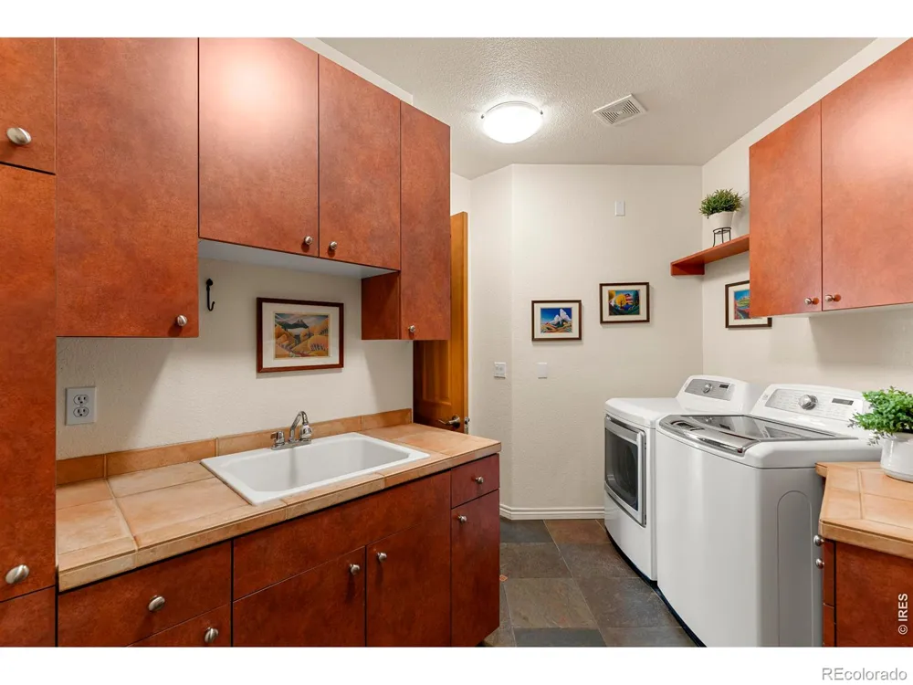 1739 Redwing Lane Broomfield, CO 80020