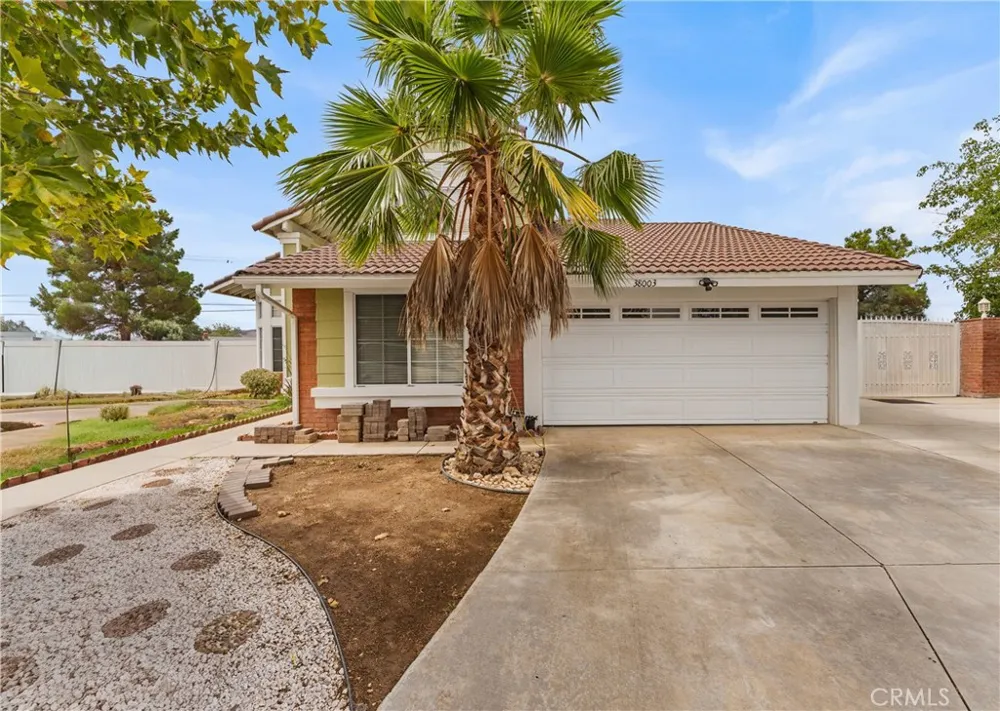 38003 Jeri Lane Palmdale, CA 93550