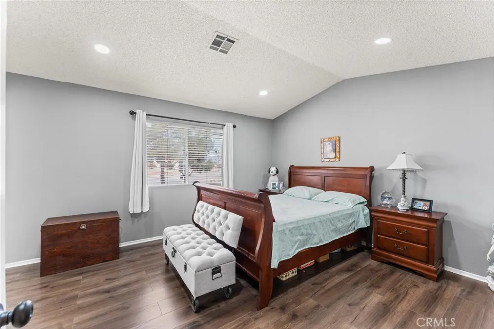 38003 Jeri Lane Palmdale, CA 93550