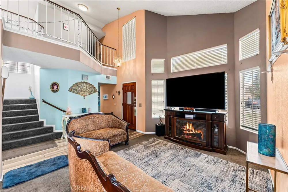 38003 Jeri Lane Palmdale, CA 93550