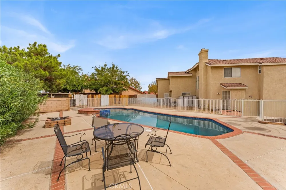 38003 Jeri Lane Palmdale, CA 93550