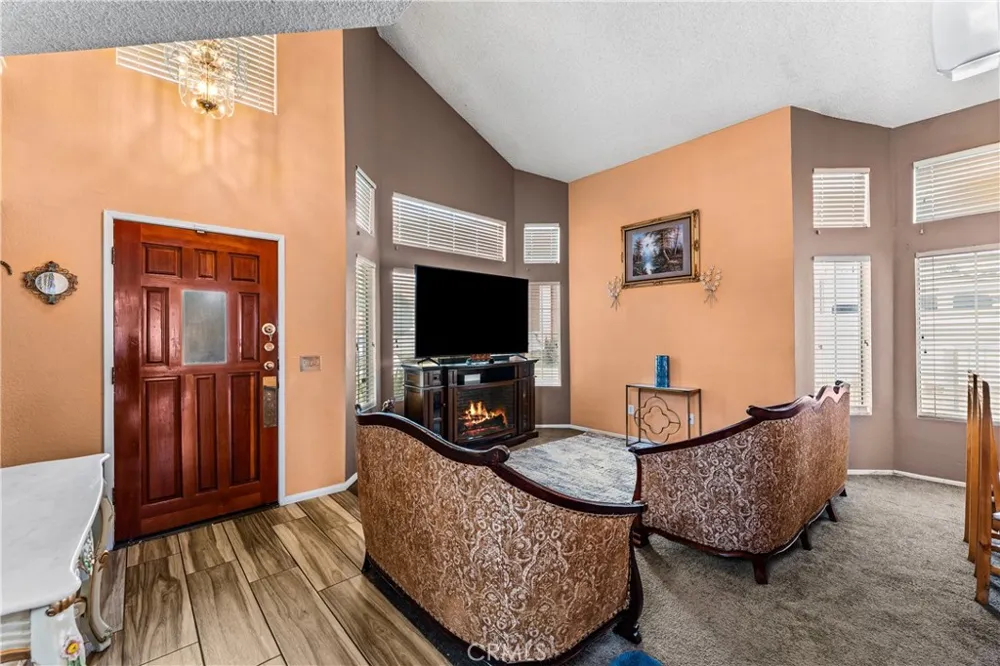 38003 Jeri Lane Palmdale, CA 93550