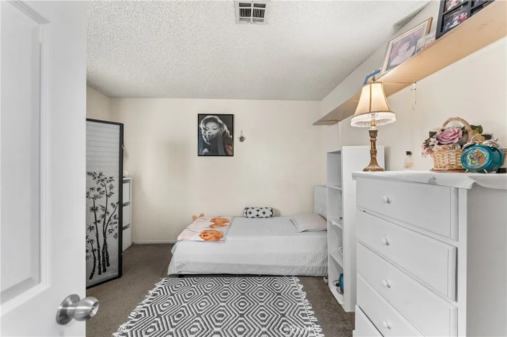 38003 Jeri Lane Palmdale, CA 93550