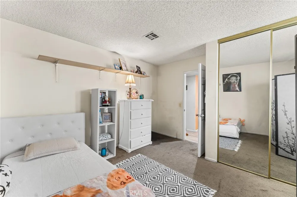 38003 Jeri Lane Palmdale, CA 93550