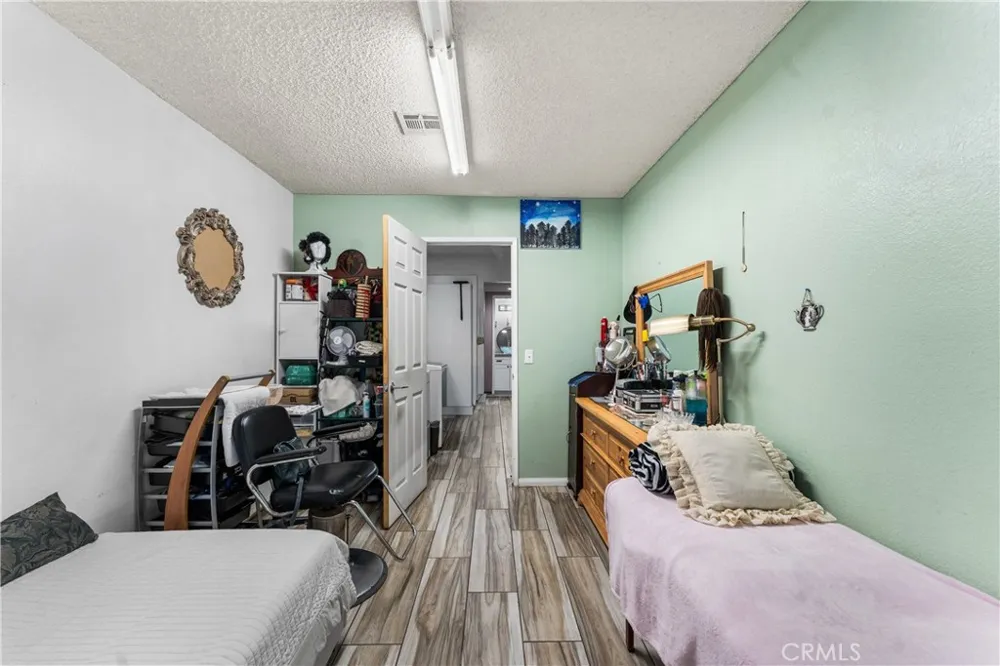 38003 Jeri Lane Palmdale, CA 93550