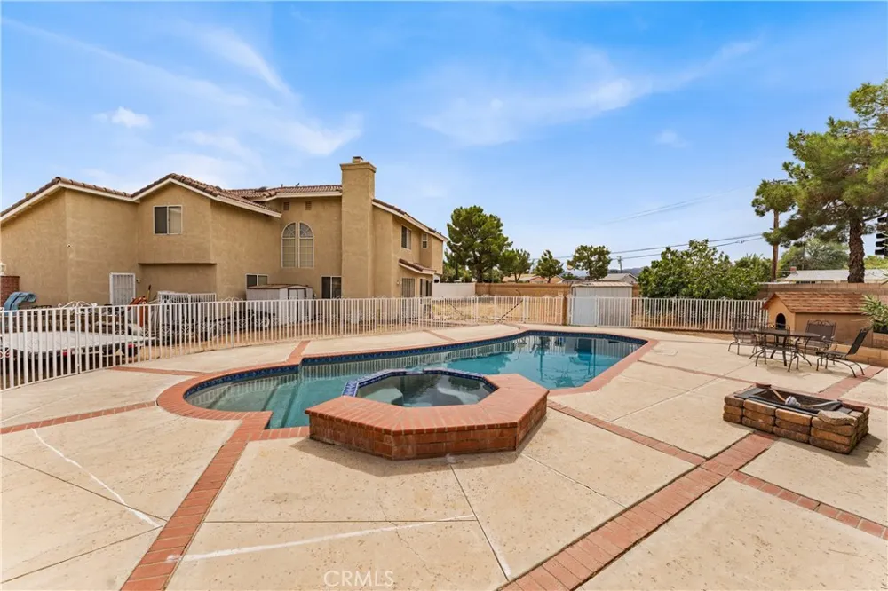 38003 Jeri Lane Palmdale, CA 93550