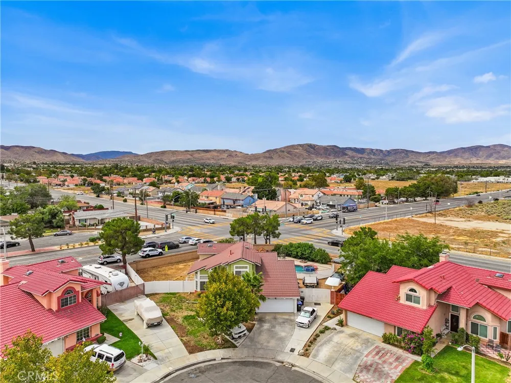 38003 Jeri Lane Palmdale, CA 93550
