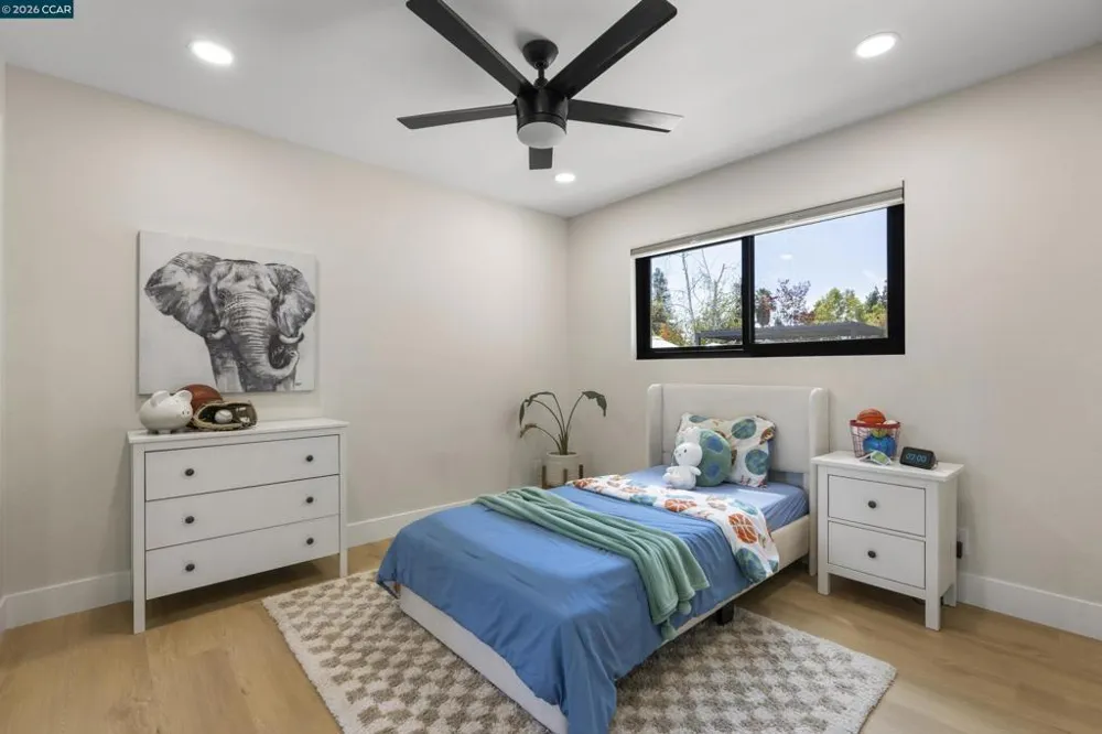 161 Wiget Ln Walnut Creek, CA 94598