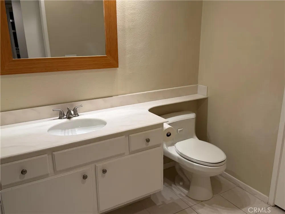 280 Cagney #204 Newport Beach, CA 92663