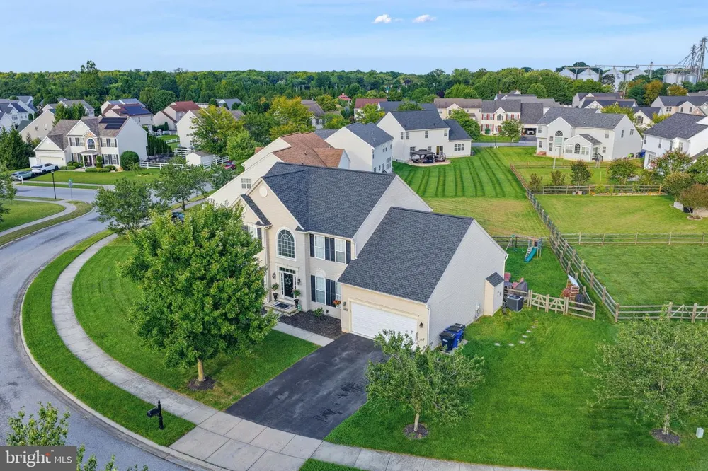 505 HUGH CIRCLE Townsend, DE 19734