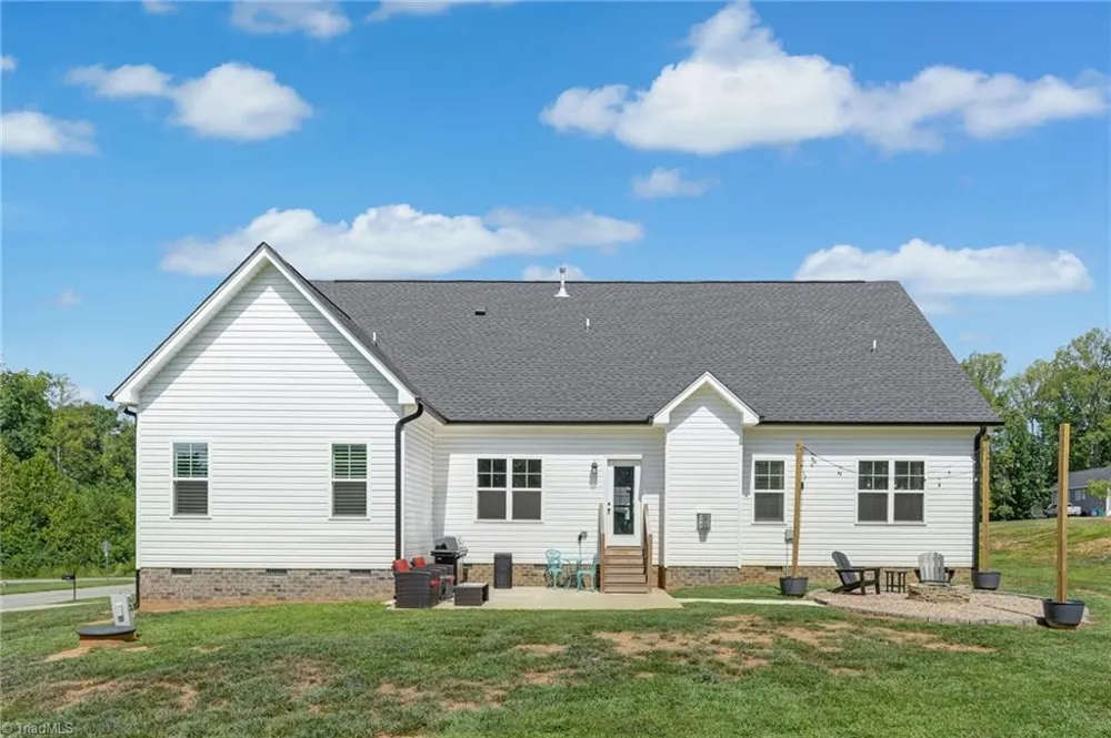 406 Wild Fern Lane Reidsville, NC 27320