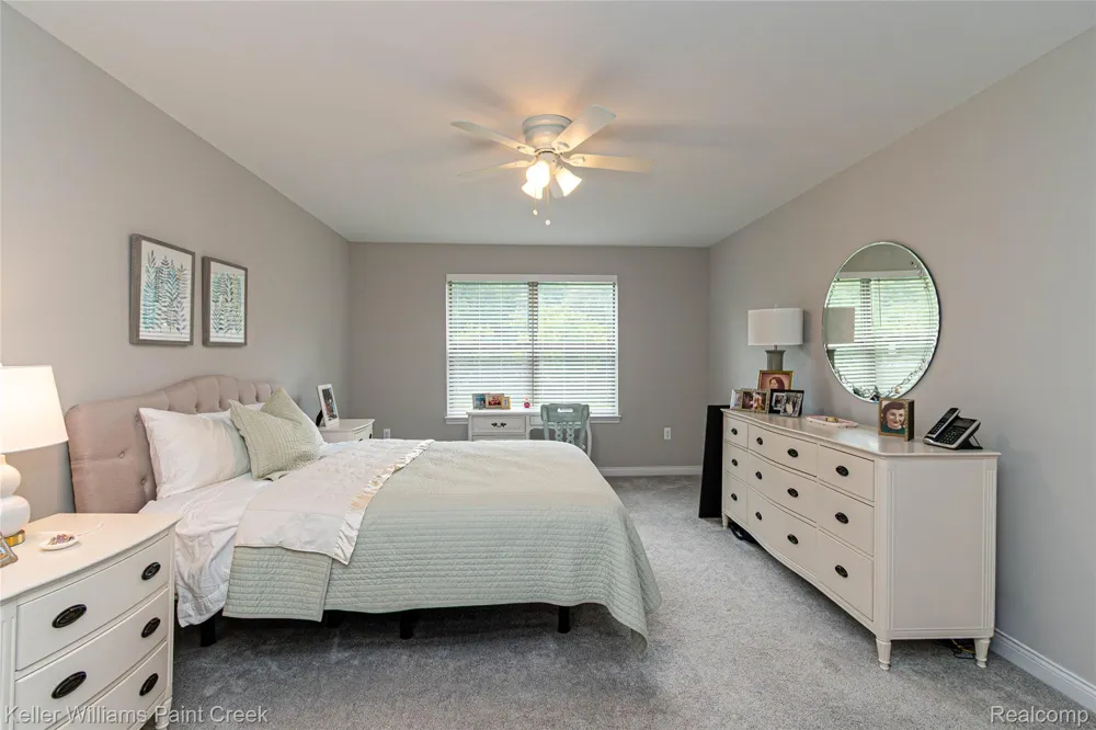 203 Jonathon Drive Almont Village, MI 48003