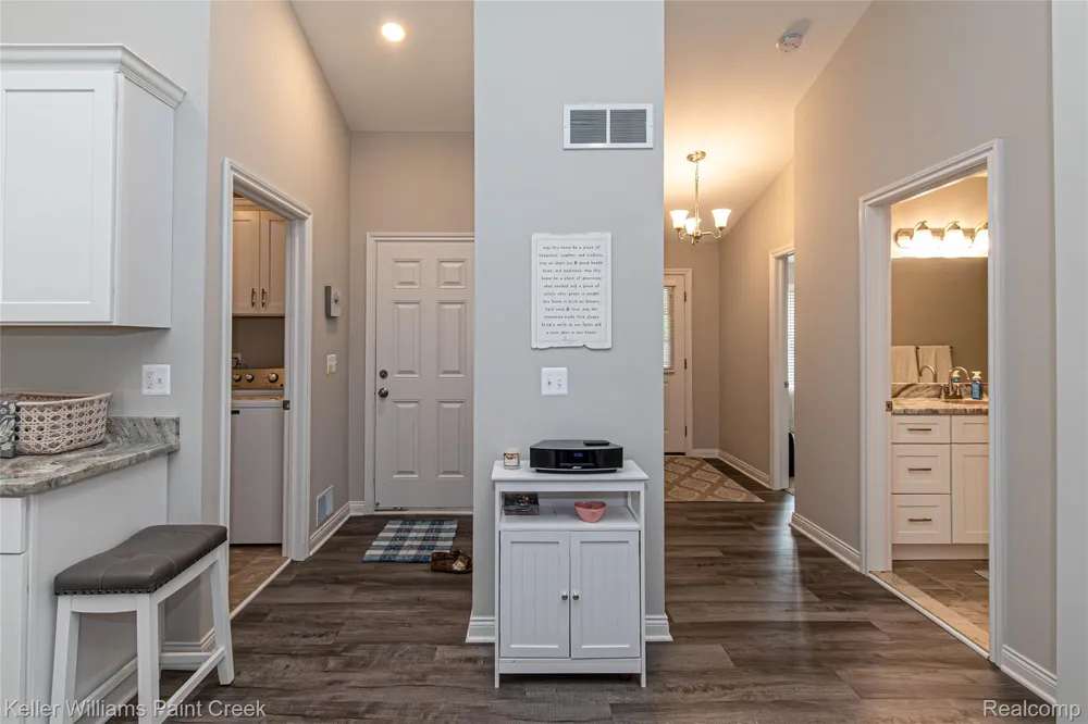 203 Jonathon Drive Almont Village, MI 48003