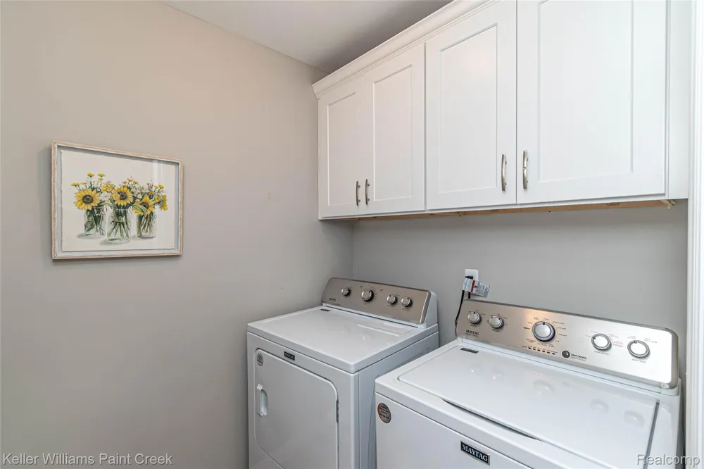 203 Jonathon Drive Almont Village, MI 48003