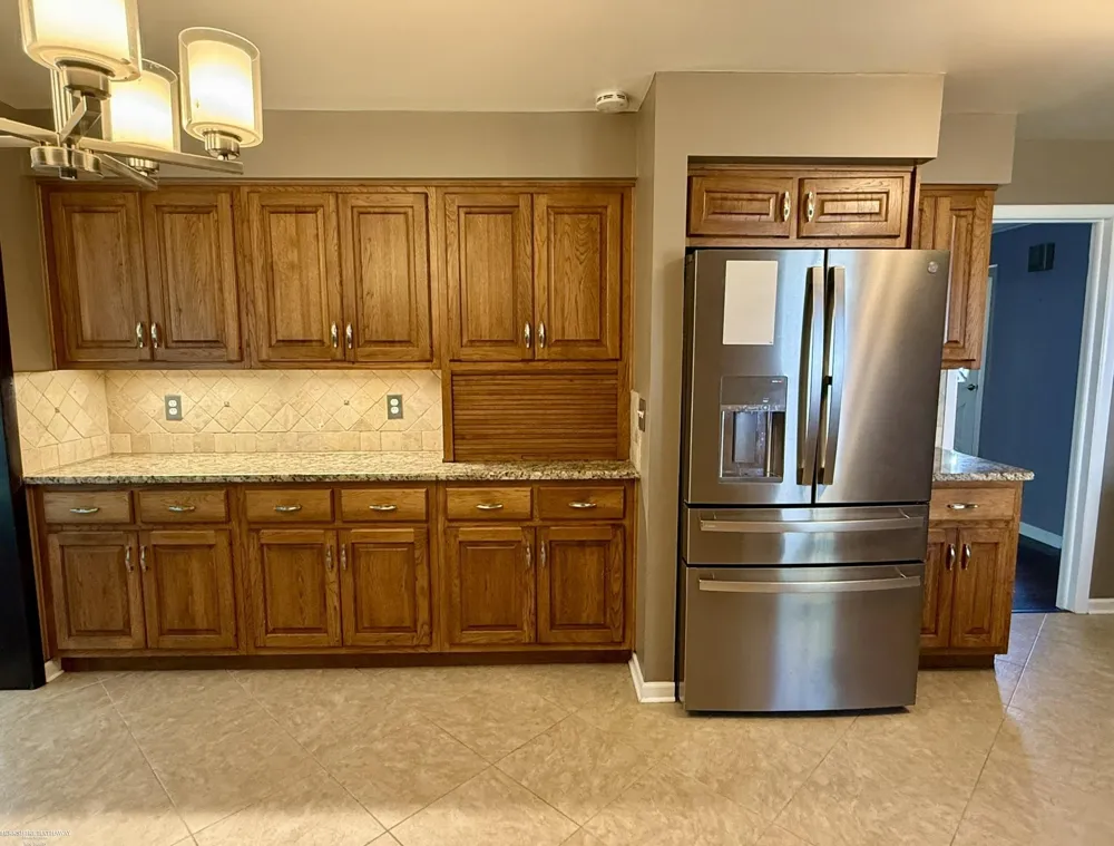 31310 Foxboro Way Beverly Hills Village, MI 48025
