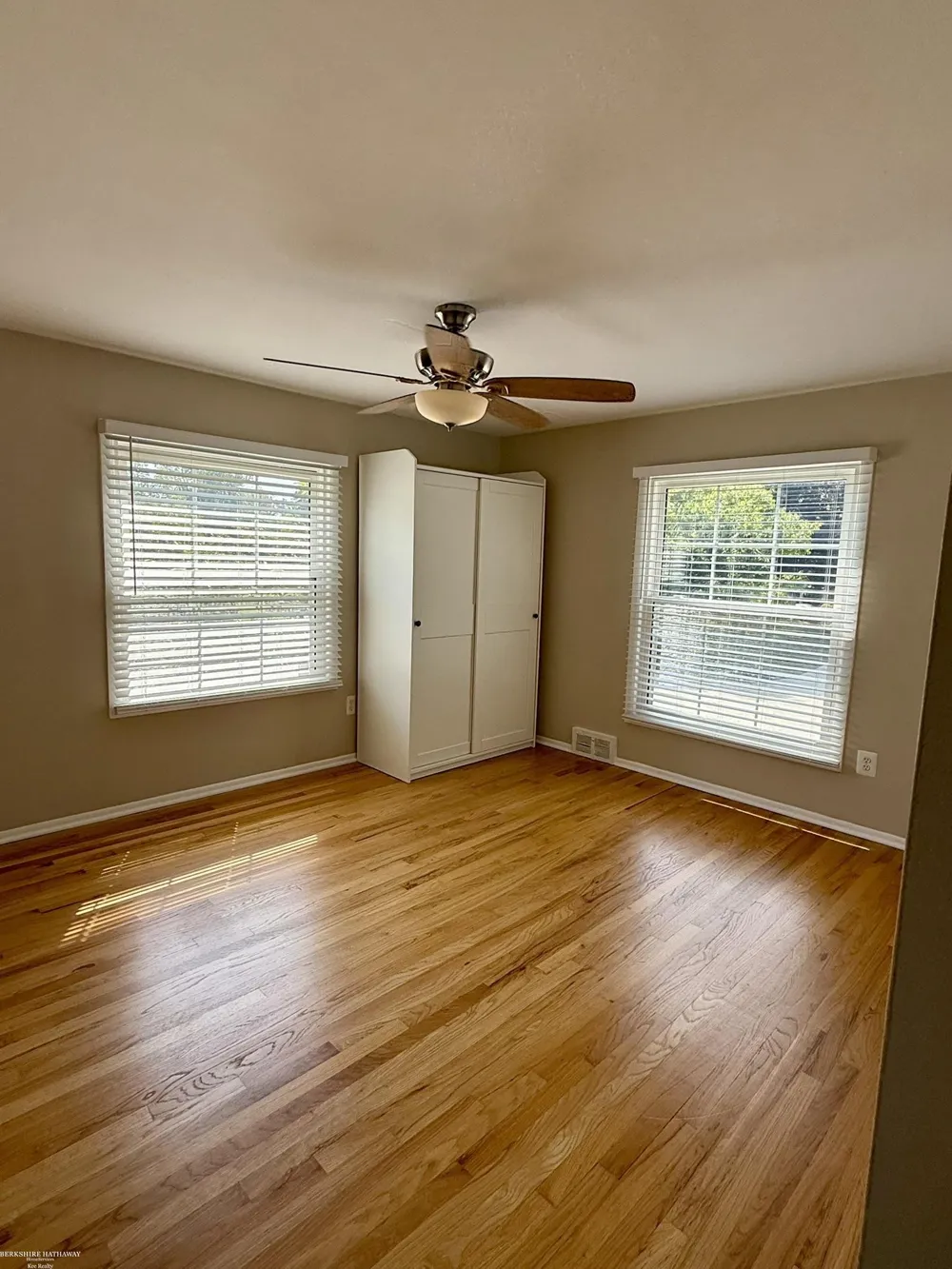 31310 Foxboro Way Beverly Hills Village, MI 48025