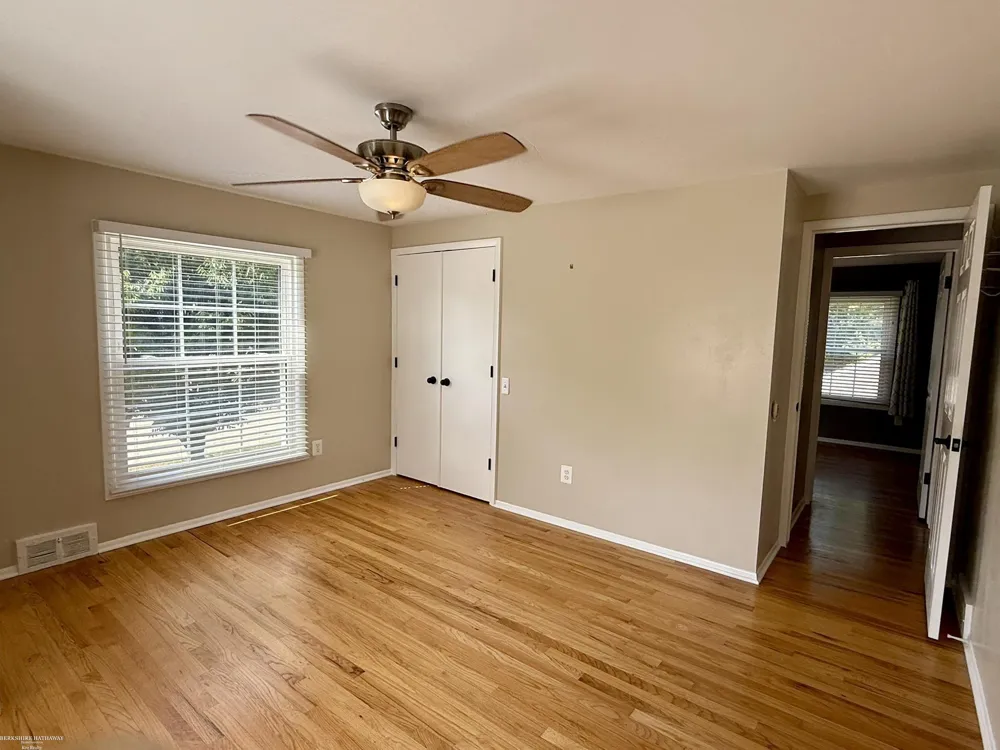 31310 Foxboro Way Beverly Hills Village, MI 48025