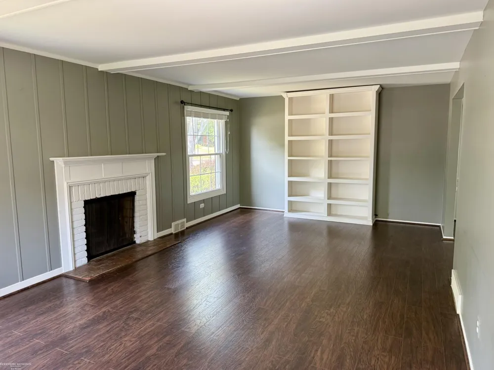 31310 Foxboro Way Beverly Hills Village, MI 48025