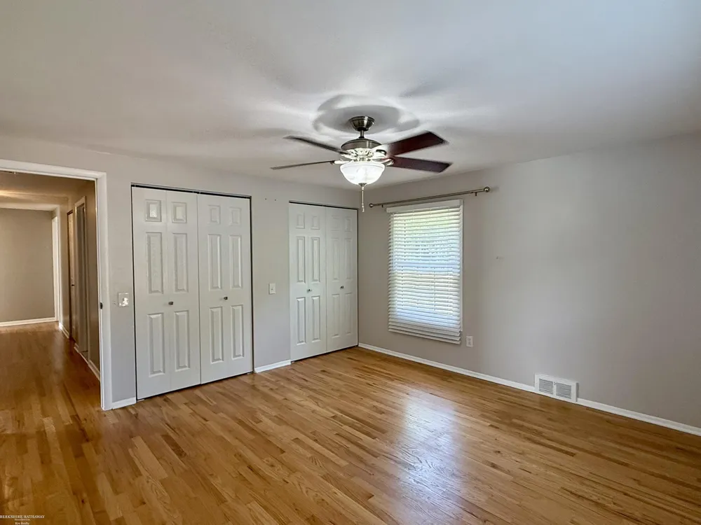 31310 Foxboro Way Beverly Hills Village, MI 48025