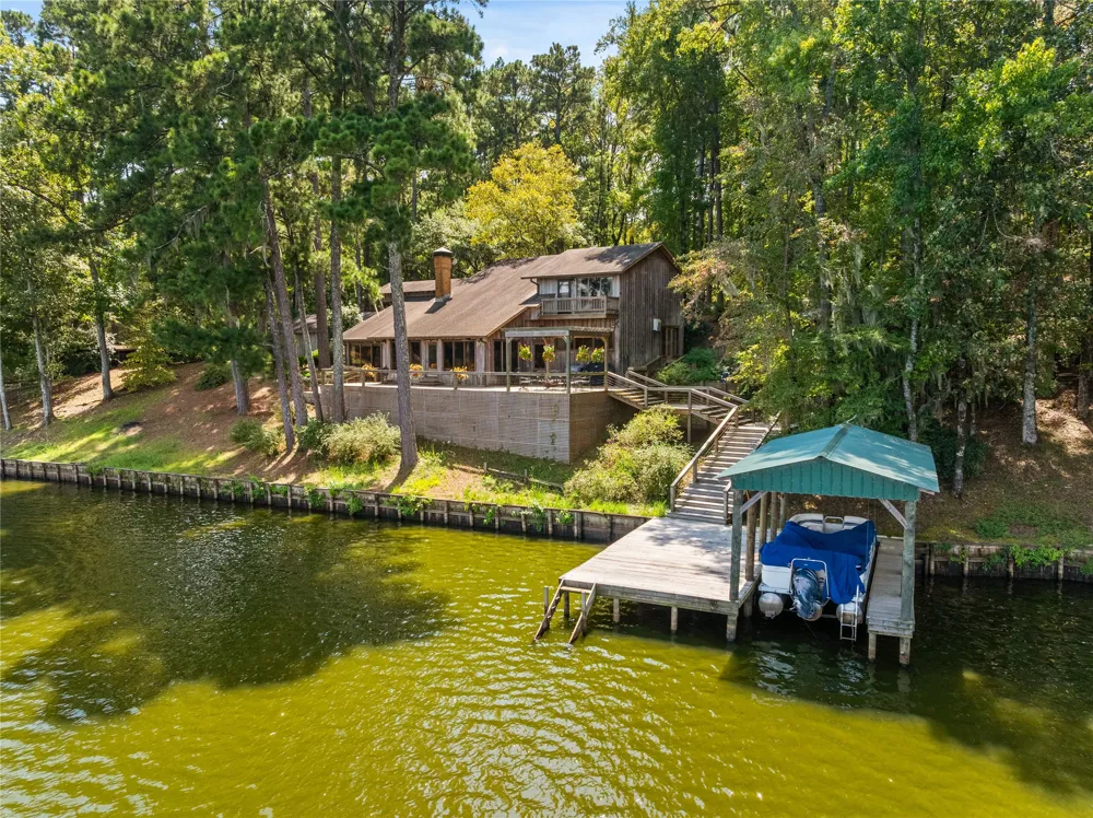 137 Beechwood Lane Natchitoches, LA 71457