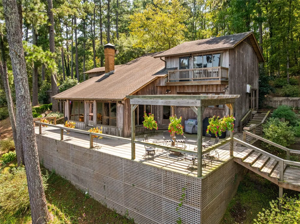 137 Beechwood Lane Natchitoches, LA 71457
