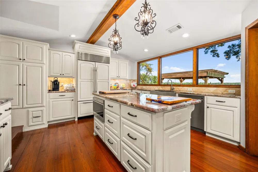 137 Beechwood Lane Natchitoches, LA 71457