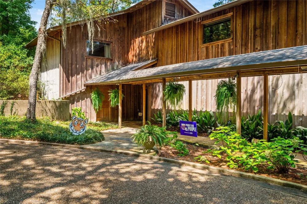 137 Beechwood Lane Natchitoches, LA 71457
