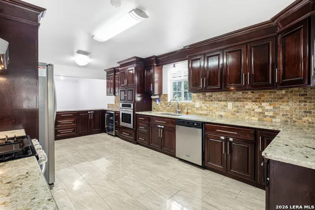 160 County Road 4801 Castroville, TX 78009