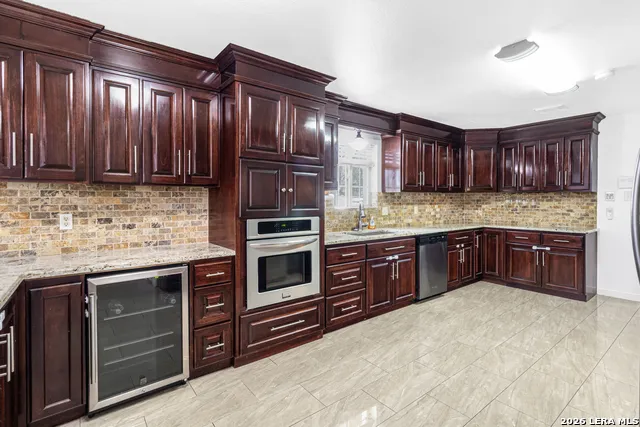 160 County Road 4801 Castroville, TX 78009