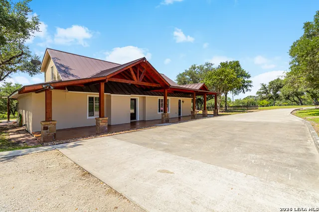 160 County Road 4801 Castroville, TX 78009