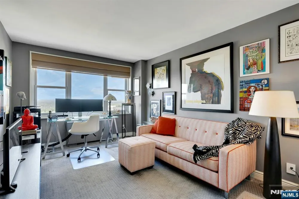 2000 Linwood Avenue 22C/D Fort Lee, NJ 07024