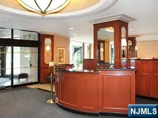 2000 Linwood Avenue 22C/D Fort Lee, NJ 07024