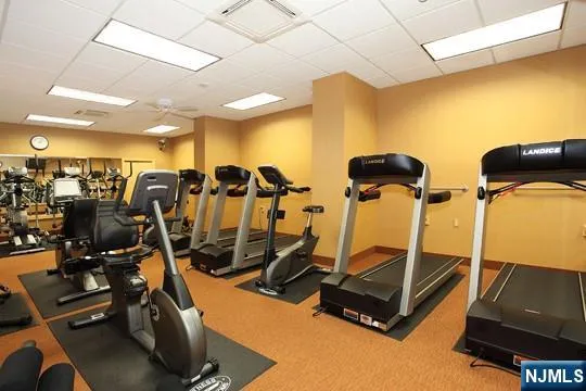 2000 Linwood Avenue 22C/D Fort Lee, NJ 07024