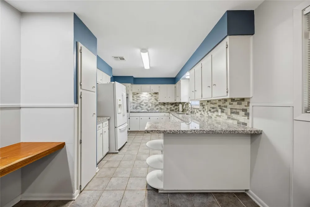 7719 Wilmerdean Street Houston, TX 77061