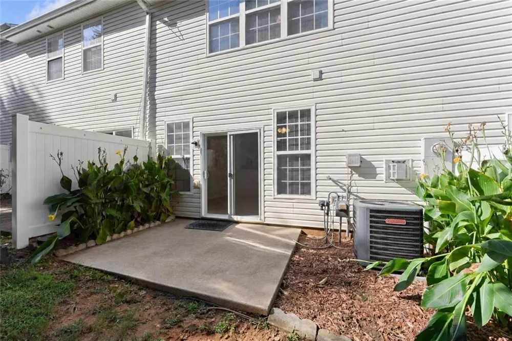 4817 Zephyr Cove Place Flowery Branch, GA 30542