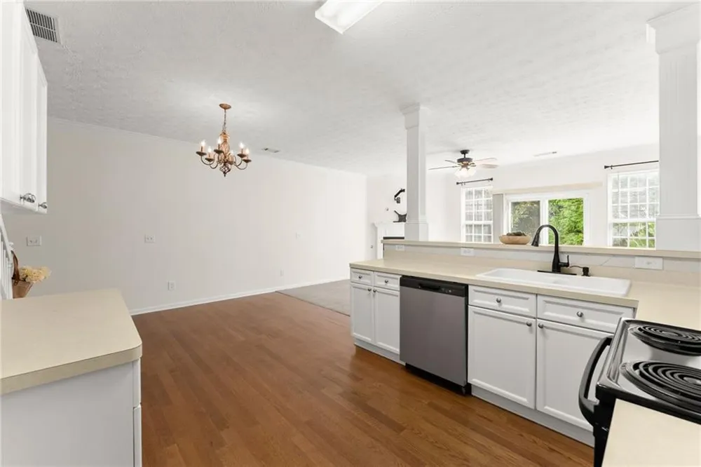 4817 Zephyr Cove Place Flowery Branch, GA 30542