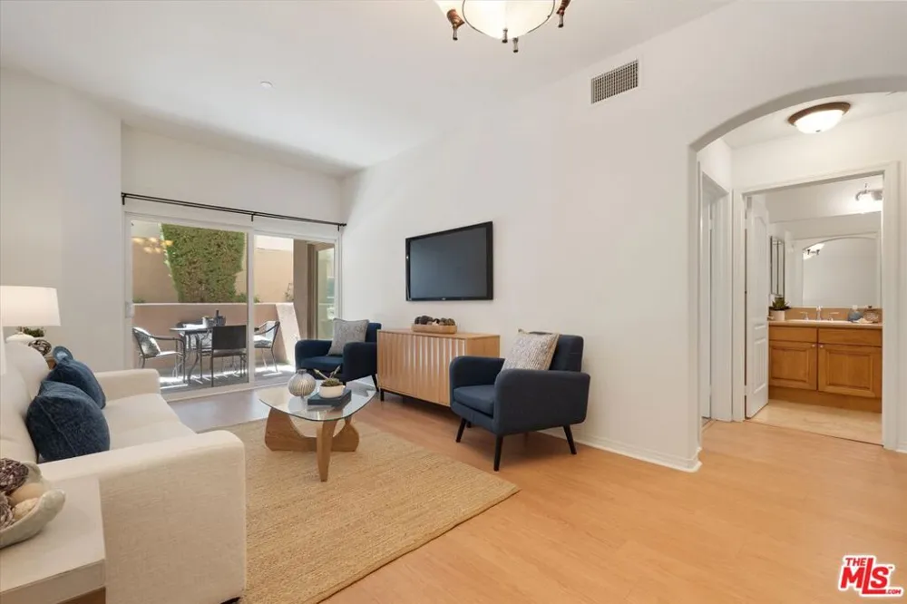 2750 Artesia Boulevard #132 Redondo Beach, CA 90278