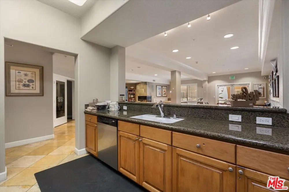 2750 Artesia Boulevard #132 Redondo Beach, CA 90278