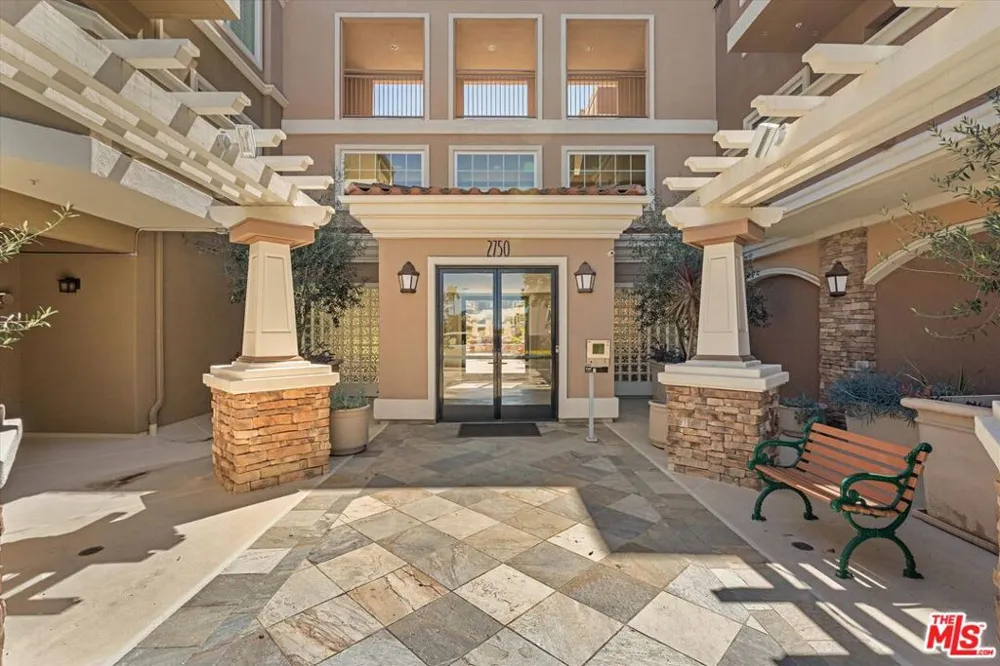 2750 Artesia Boulevard #132 Redondo Beach, CA 90278