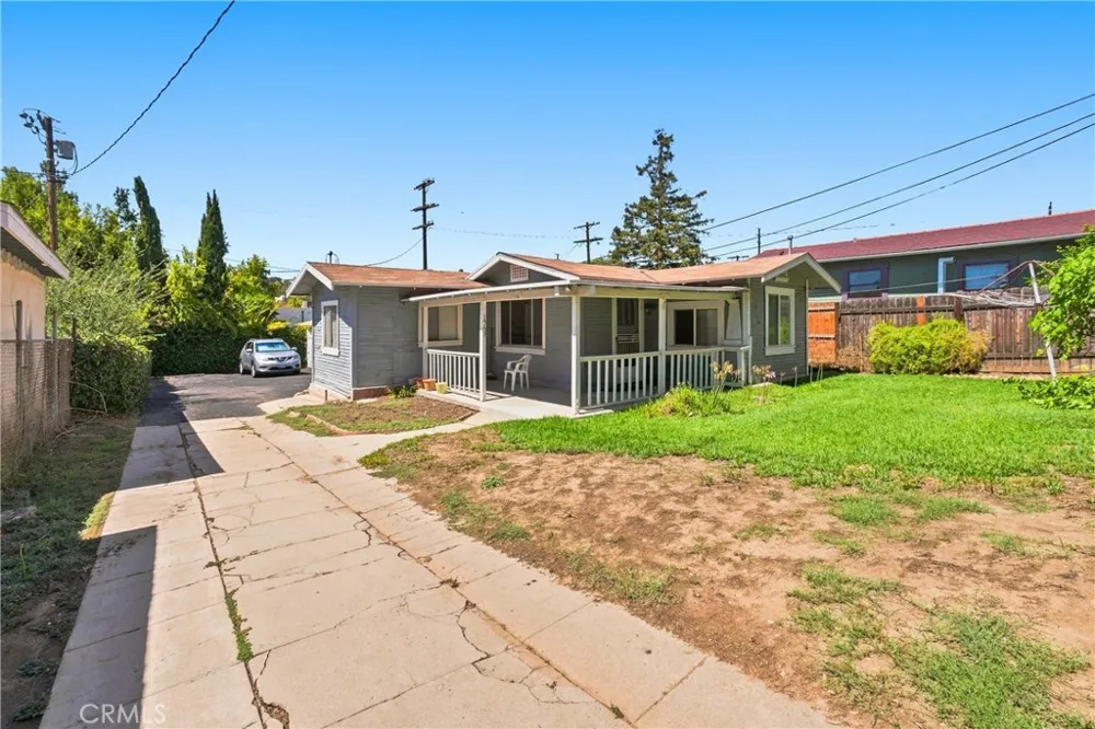 1709 Campus Road Eagle Rock, CA 90041