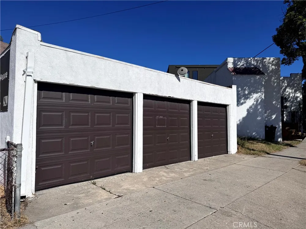 3301 Eagle Rock Boulevard Los Angeles, CA 90065