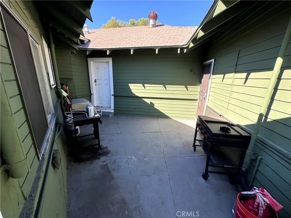 3301 Eagle Rock Boulevard Los Angeles, CA 90065