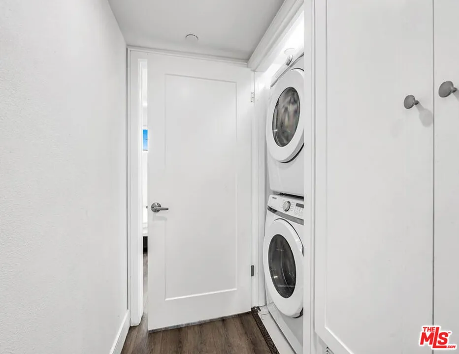 1269 W 36th Street Los Angeles, CA 90007