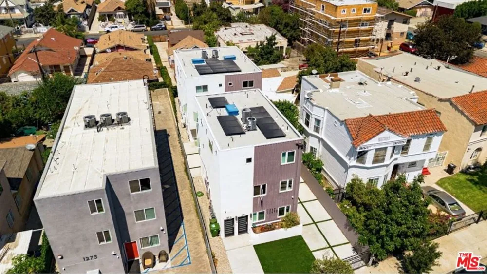 1269 W 36th Street Los Angeles, CA 90007