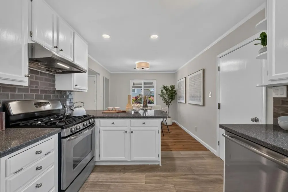 621 E 16th Avenue San Mateo, CA 94402