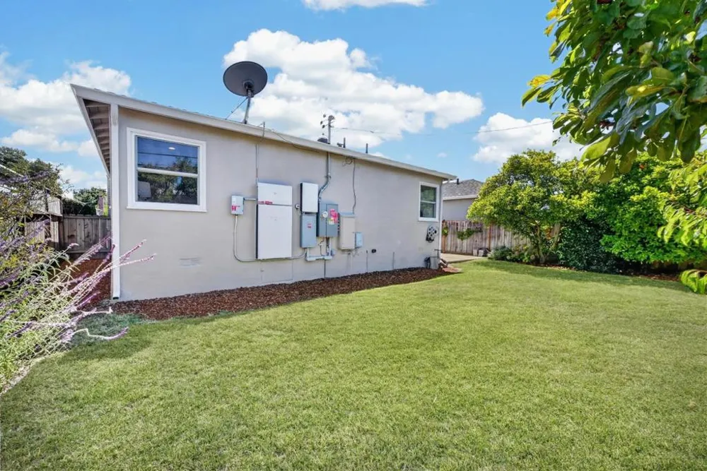 621 E 16th Avenue San Mateo, CA 94402