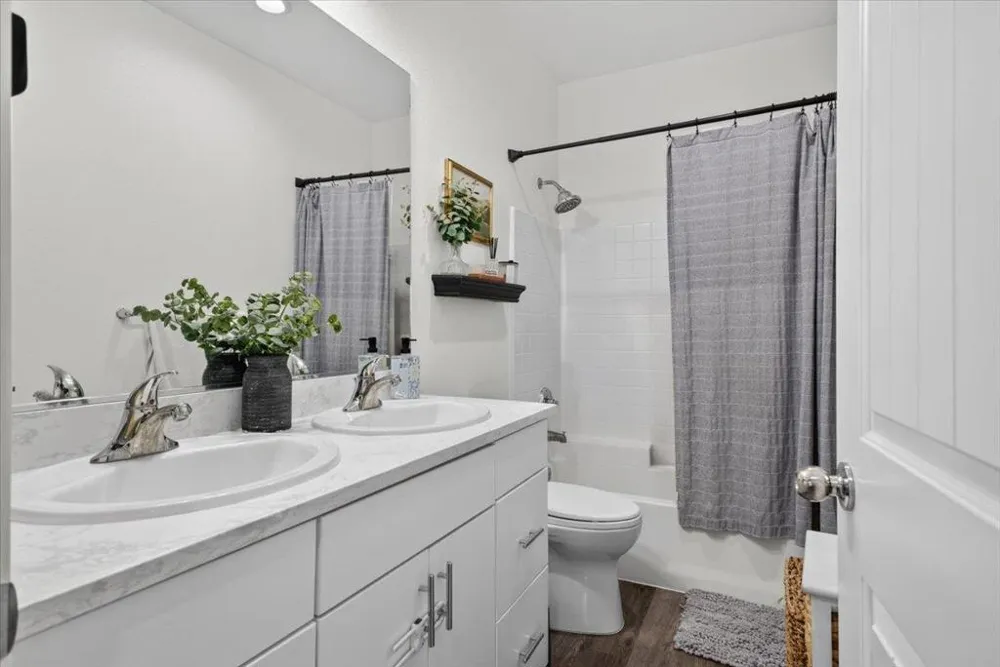 846 Mora Circle Soledad, CA 93960
