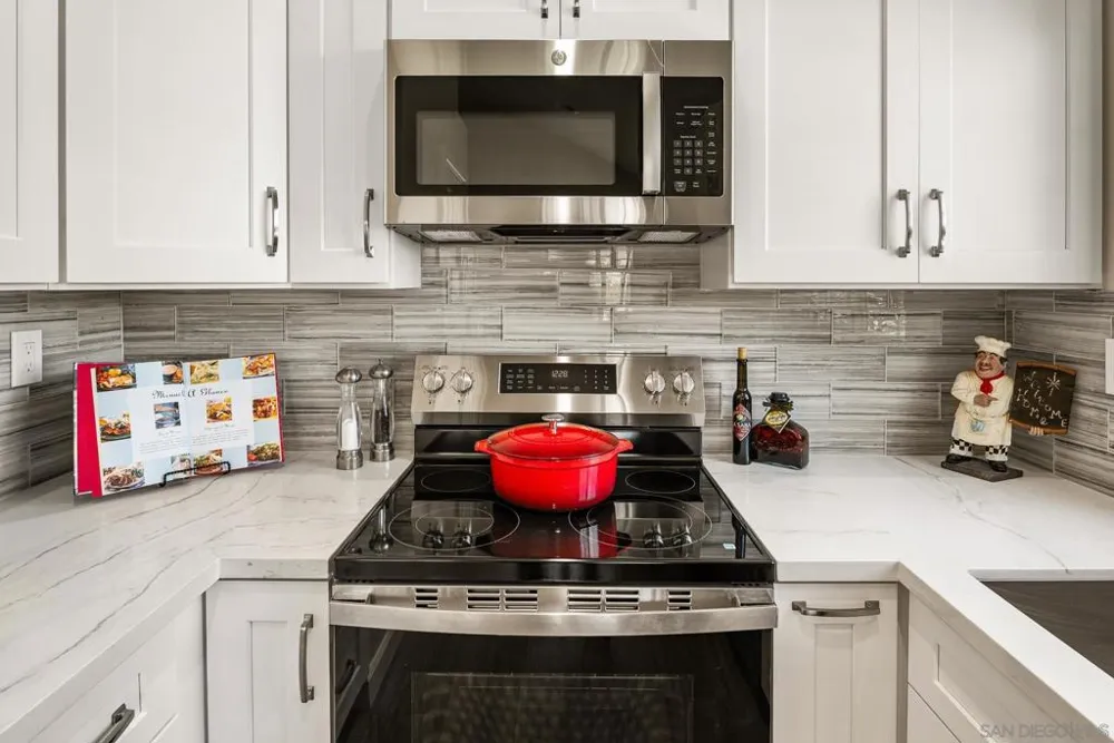 7360 Calle Cristobal #108 San Diego, CA 92126