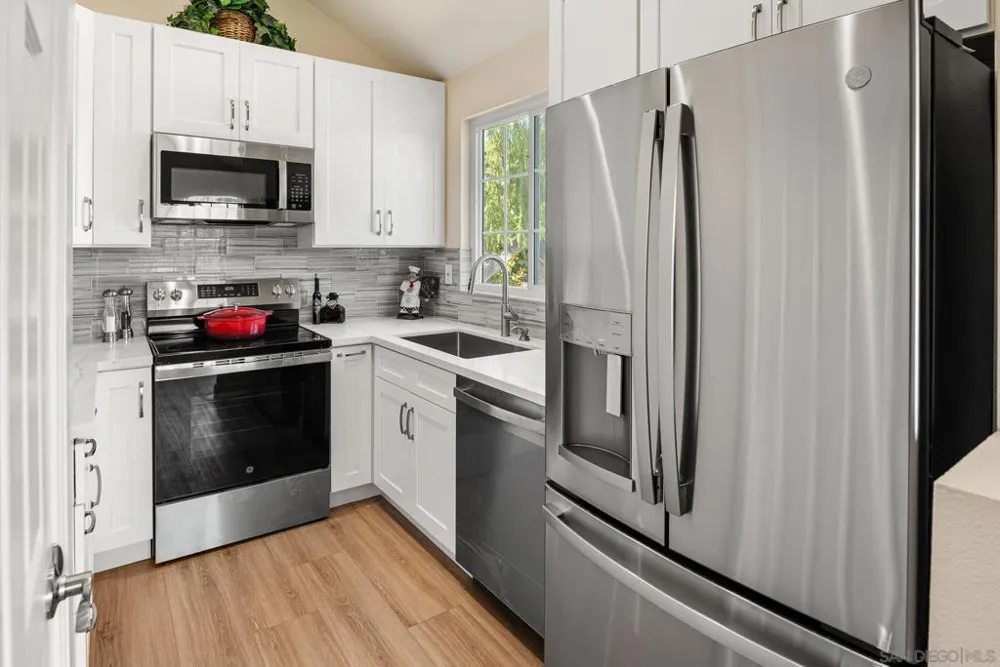 7360 Calle Cristobal #108 San Diego, CA 92126