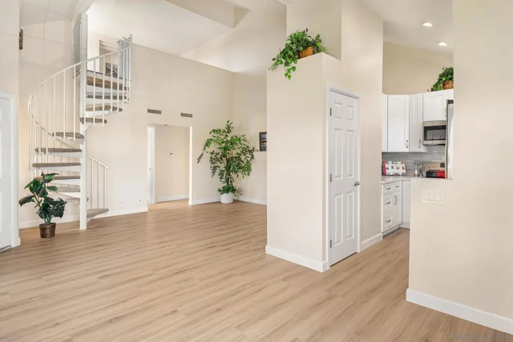 7360 Calle Cristobal #108 San Diego, CA 92126